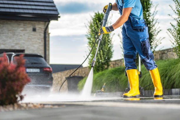 Best Commercial Building Pressure Washing  in Danielson, CT